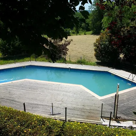 Hotel Logis Auberge La Grange De Renaudet Larche (Correze)