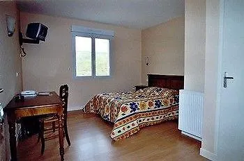 Logis Auberge La Grange De Renaudet 2* Larche (Correze)